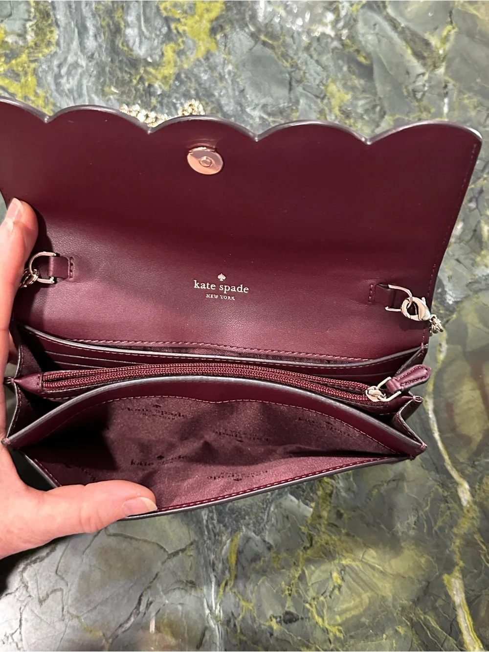 KATE SPADE Scalloped Flap Wallet Crossbody Bag Wine Color with Gold Chain NEW